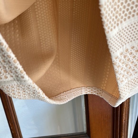 NWT super cute skirt! - Picture 3 of 7